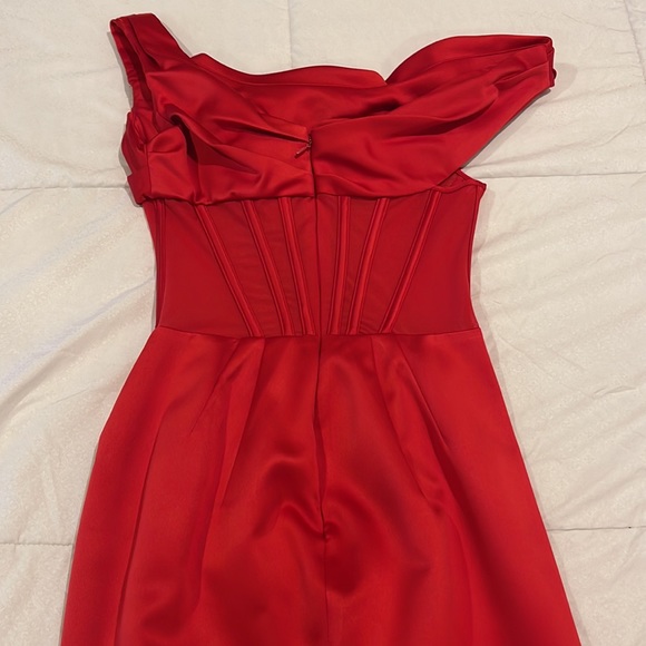 House of CB Lulu Dress in red - Size S - Picture 8 of 8
